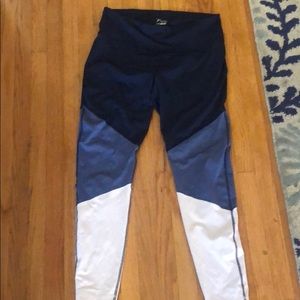 Old navy XL active leggings
